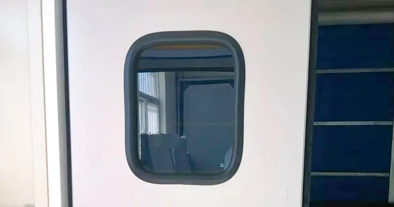 traffic door window